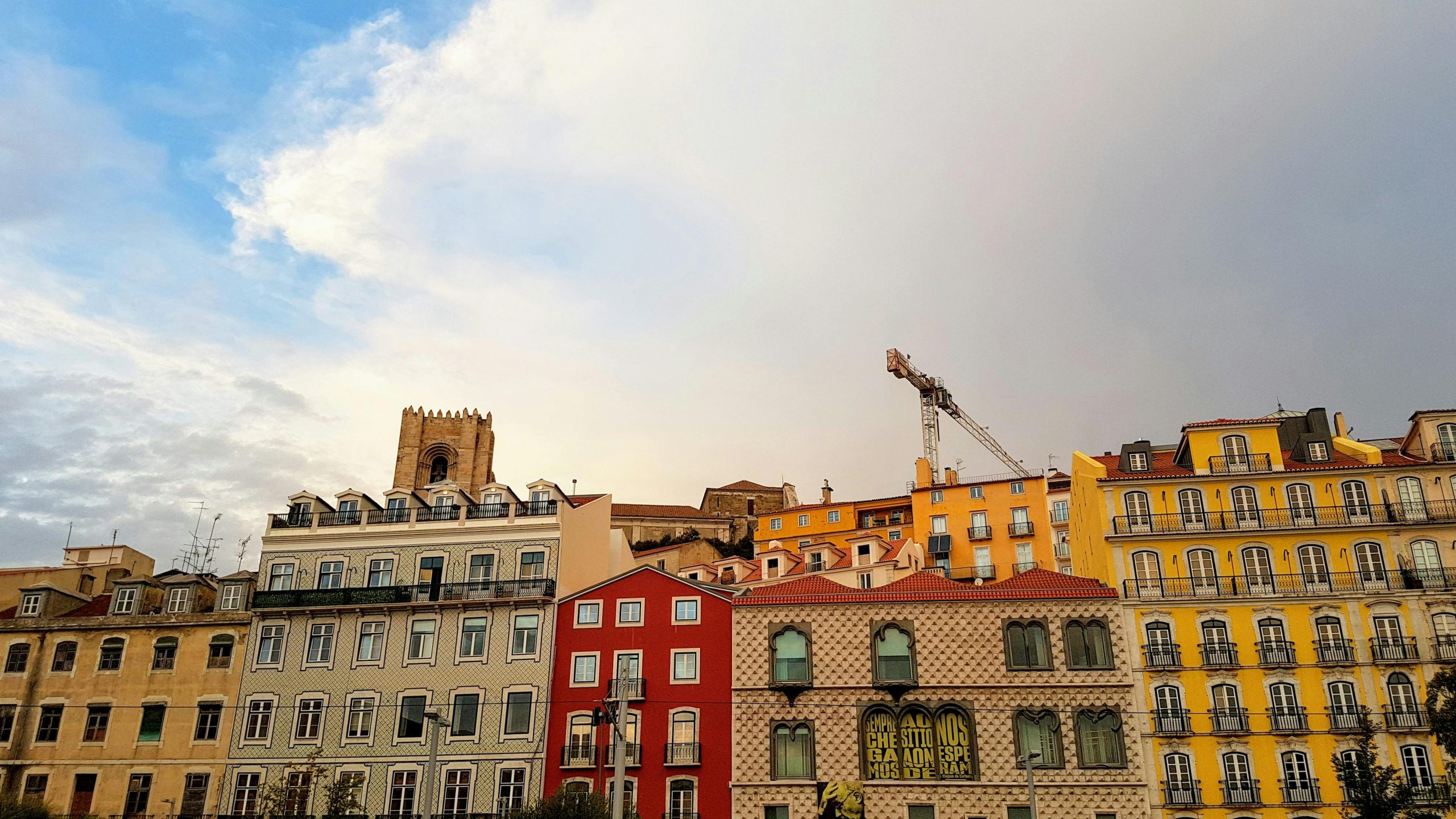 LISBON-20Day Trip (Food and Accomodation included) PRICE-RS 90000