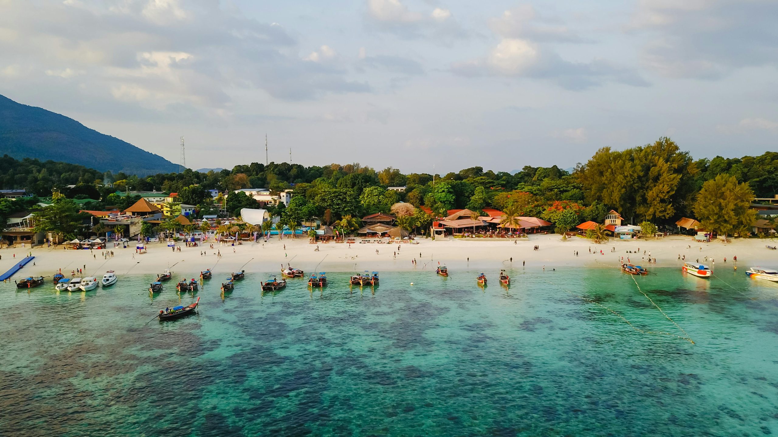 THAILAND-15Day Trip (Food and Accomodation included) PRICE-RS 45000